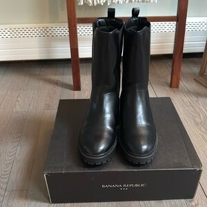 Banana Republic tall shaft boots 7.5